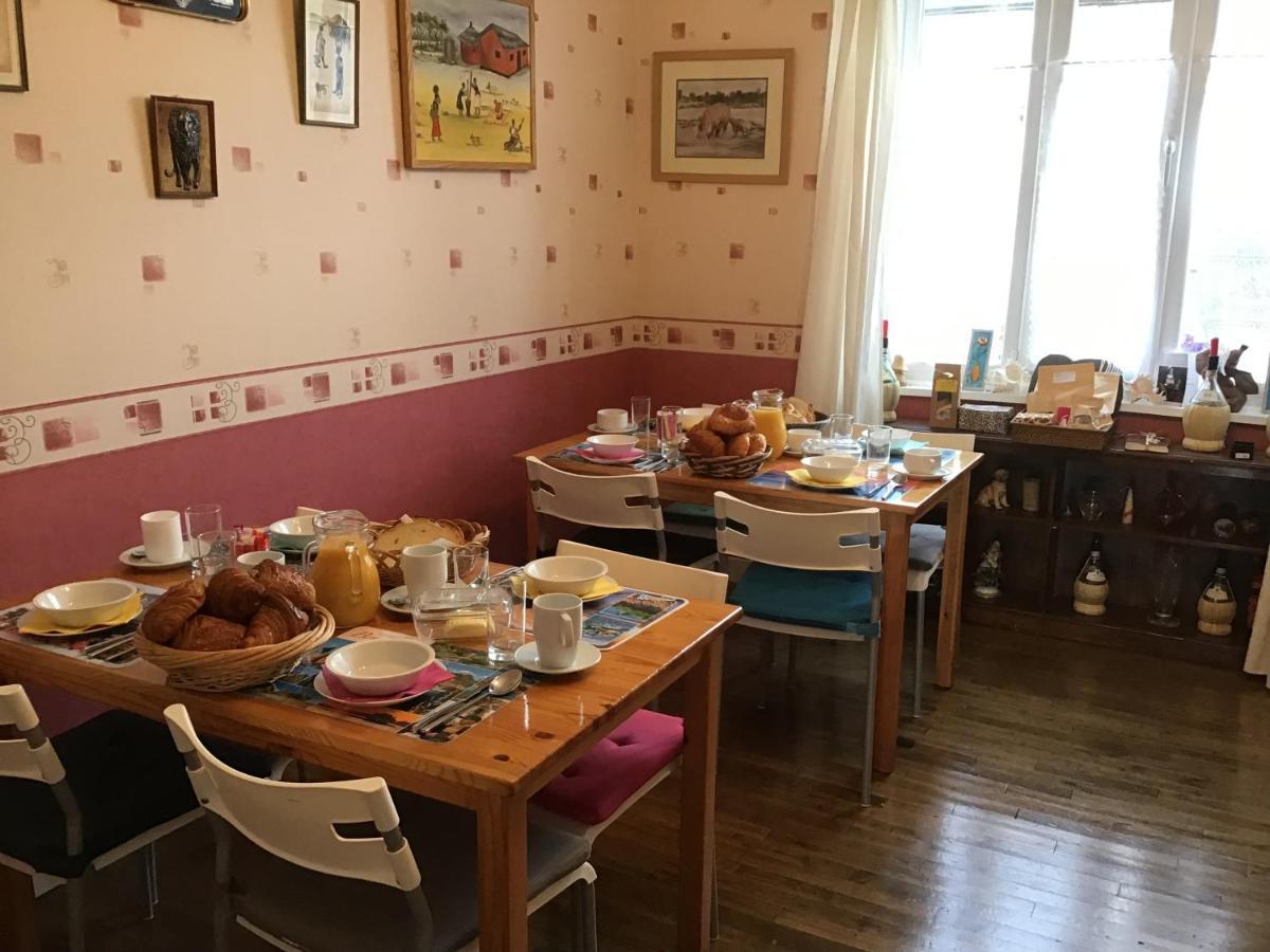 Bed and Breakfast Webb'S Of Glomel Экстерьер фото